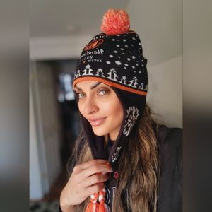 Unisex Winter hat!! New without tag